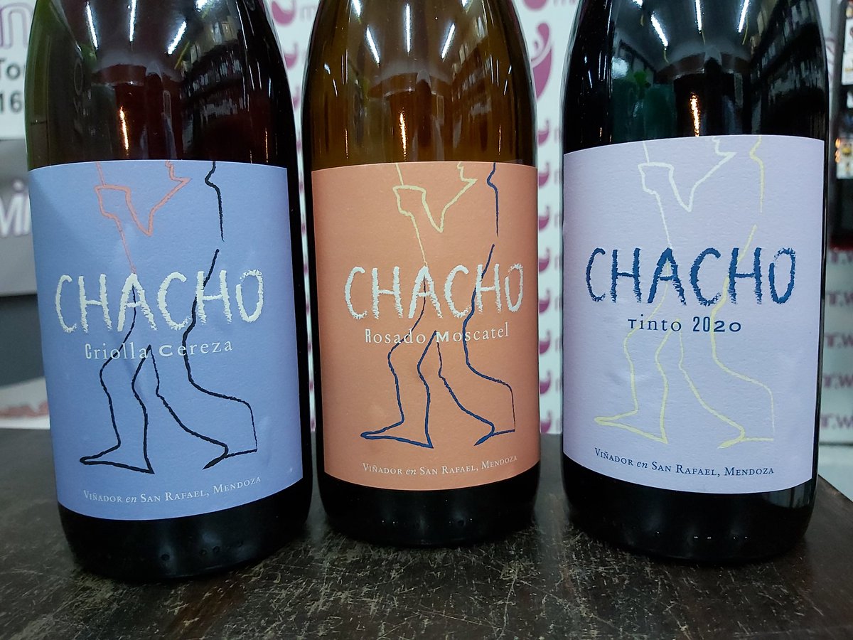 Sabrosos, frescos y bien bebibles estos vinos recién llegados, nacidos en San Rafael y que empezaré a recomendar!!