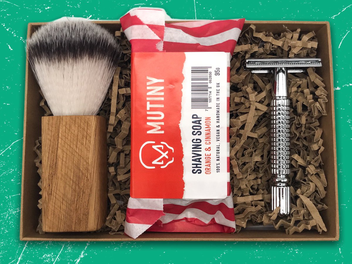 Mutinyshaving's tweet photo. Truly the coolest shaving sets out there! Our Mutiny Sets are flying out at the moment so if you are looking to #jointhemutiny &amp; ditch the plastic razor. Grab one of these sets now! #mutiny #shavingset #Zerowaste #shaving #ecorazor #ecoshaving #gogreen #choosegreen #ethical https://t.co/OgW4d6Or2Z