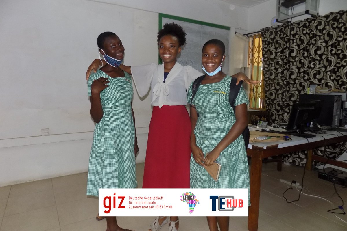TarkwaHub's tweet photo. Inspiring the next generation of #WomeninTech. Earlier today with girls at Tarkwa Senior High School (Tarsco) as part of the #eSkills4Girls workshop with @AfricaCodeWeek and @giz_gmbh
#TechNeedGirls #GirlsinIT #digital #eSkills4Girls #GIZ #bridgethegap https://t.co/zv0m8yEGyc