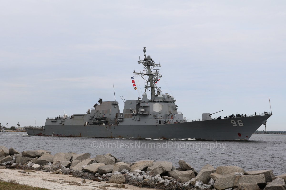 Arleigh Burke Flight IIA Destroyer DDG96 USS Bainbridge outbound from NS Mayport. Bainbridge participated in the rescue of Captain Phillips after he was taken hostage in 2009. @WarshipCam