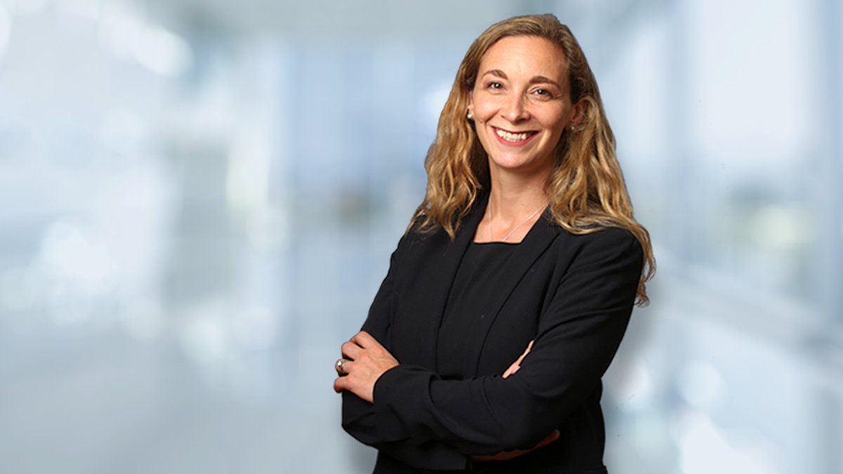 OrthoColumbia's tweet photo. Did you know @Pedsorthobklyn was a recipient of the @POSNA_org Research Award for her work on promoting bone health? Learn more about the study here: https://t.co/ysLRLu7EeU 
#womeninortho #WomensHistoryMonth #WHM2021 #orthotwitter
@nyphospital @KidsAtColumbia https://t.co/Gw9pb2tY5p