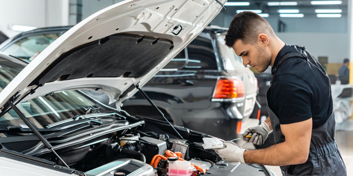 DeesAutoCare's tweet photo. 3 Types of Auto Maintenance to Handle in the Spring https://t.co/gO6Bzg6Q0j https://t.co/ax38XSFSj8