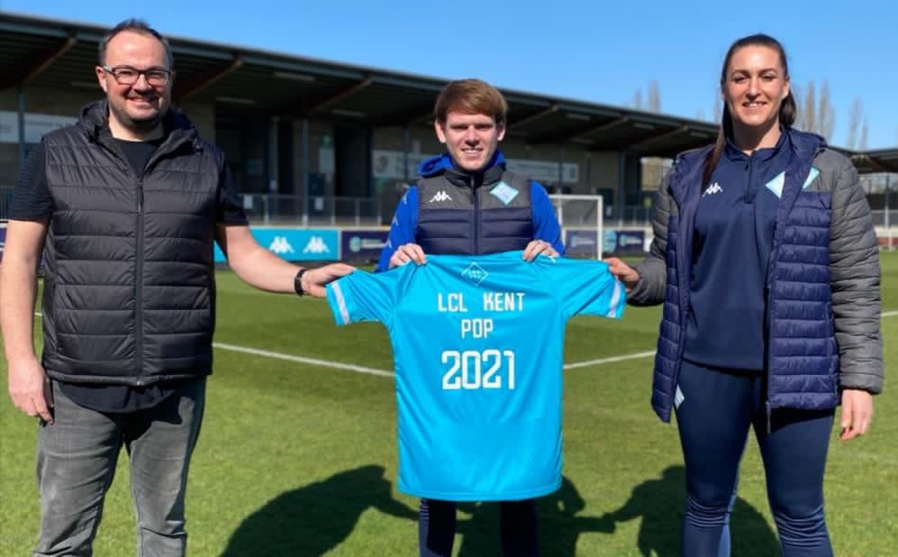 KentGirlsElite's tweet photo. It's officia! Today Kent Girls Elite FC have joined forces with London City Lionesses to form the LCL Kent Player Development Programme. The only pathway in Kent to a fully professional club in the FA women's Championship. https://t.co/ZwR8PgMm0A

Thanks https://t.co/DMXXFK2FiM