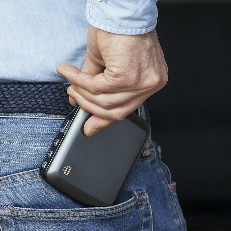 المختار الهنائي (@muktaroman) on Twitter photo شاب عماني يملك مشروع متجر فايبر عُمان الإلكتروني للمحافِظ الذكية، يُقدم من المحافِظ الأوروبية الرجالية والنسائية الاصلية
حساب الأنستجرام:
instagram.com/fiber.om?igshi…
رقم الواتساب:
wa.me/96872071193/ شاب عماني يملك مشروع متجر فايبر عُمان الإلكتروني للمحافِظ الذكية، يُقدم من المحافِظ الأوروبية الرجالية والنسائية الاصلية
حساب الأنستجرام:
instagram.com/fiber.om?igshi…
رقم الواتساب:
wa.me/96872071193/