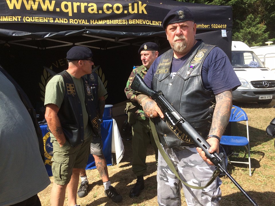 The_QRRA's tweet photo. Lockdown's eased today... Have you got your six?
We have! #BrothersInArms #QRRA https://t.co/AfHtocv66J