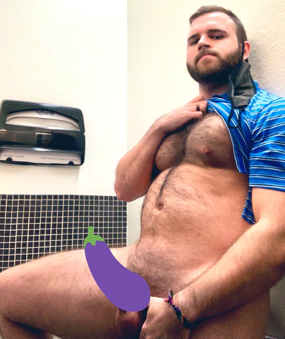 Fun in the office bathroom hehe 😈  https://t.co/ztN0z4gWr8 https://t.co/OEYwFqHR1l<a href="/tag/10yearchallenge"class="tags"><span>#10yearchallenge</span></a>