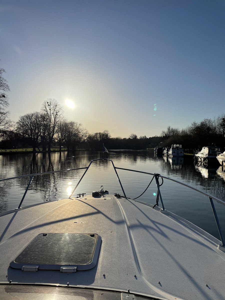 Ian Ewen tweet media