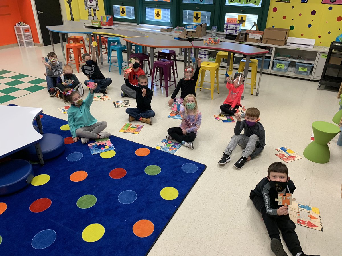 Mrs. Seslar's School Adventures tweet media
