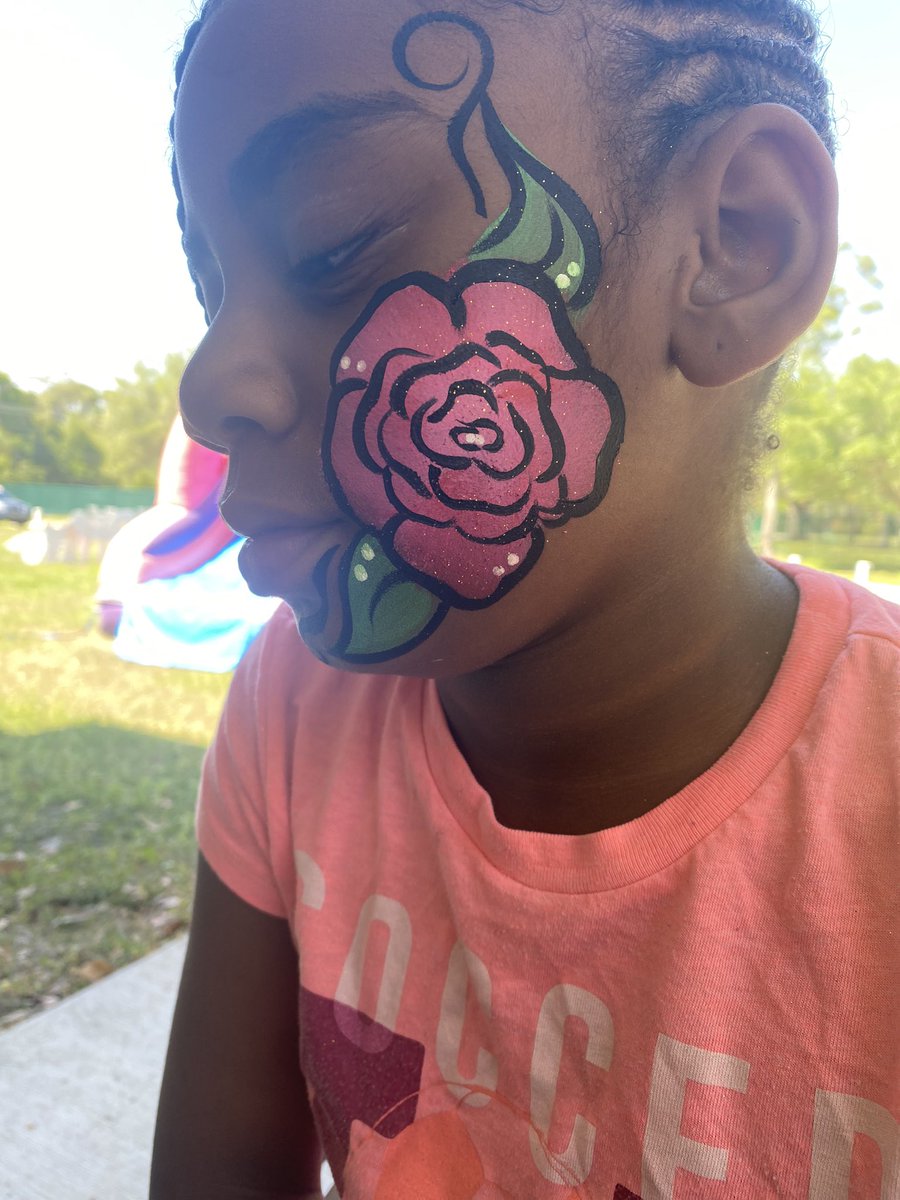 TpaintsLLC's tweet photo. More face painting pictures on my IG @tpaintsllc https://t.co/grXhc5ripF