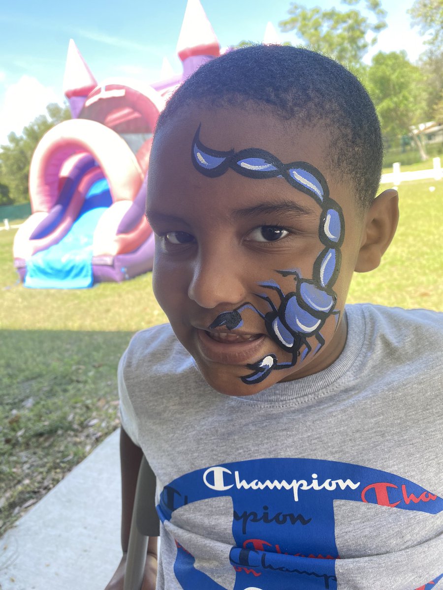 TpaintsLLC's tweet photo. More face painting pictures on my IG @tpaintsllc https://t.co/grXhc5ripF