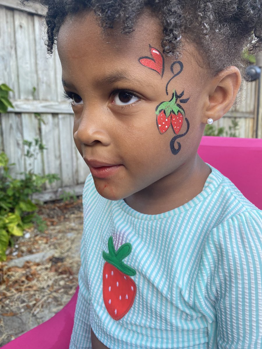 TpaintsLLC's tweet photo. More face painting pictures on my IG @tpaintsllc https://t.co/grXhc5ripF