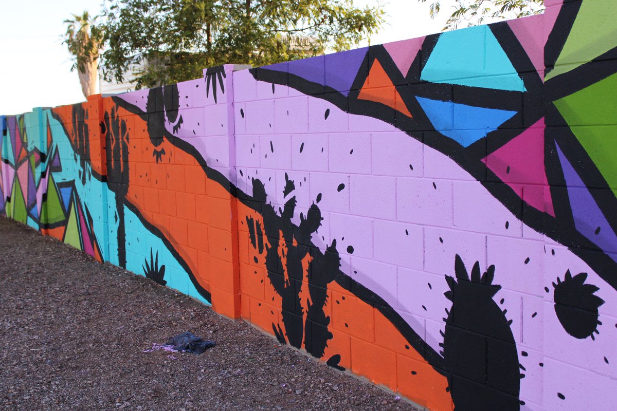 WSSTCFA's tweet photo. RISE and SHINE Warriors!!! 
#YOUAREAMAZING

Thank you https://t.co/F4Qer7AtUt and Voyce Threads for collaborating on this amazing community mural project for our school! This is going to brighten people’s day and bring a lot of joy to the community! 

#VamosWarriors https://t.co/3sEPa3Rlfd