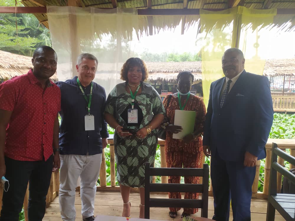 africa_workshop's tweet photo. Journée d'échanges B to B très productive. C'était au tour du Président du Conseil Régional du Sud d'entrer en contact avec nos invités spéciaux du Workshop Africa 2021. Les infrastructures sportives ont été à l'ordre du jour.
#worshopafrica2021 https://t.co/mw5t6W2ysc