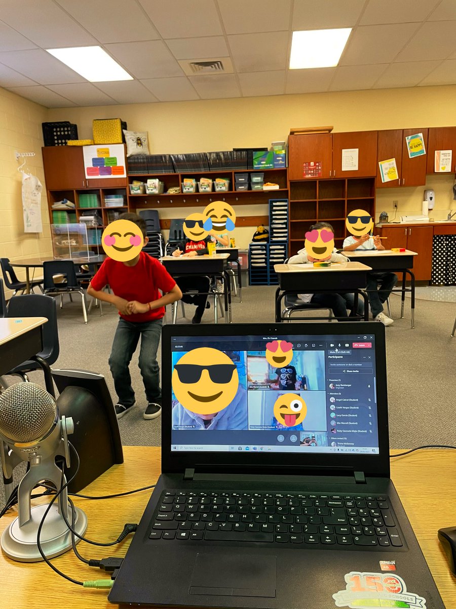 First day with kids back in my room!  Got me some roomies and some zoomies!! #irvingshines #wpsproud <a href="/IrvingElementa1/">Irving Elementary USD 259</a>