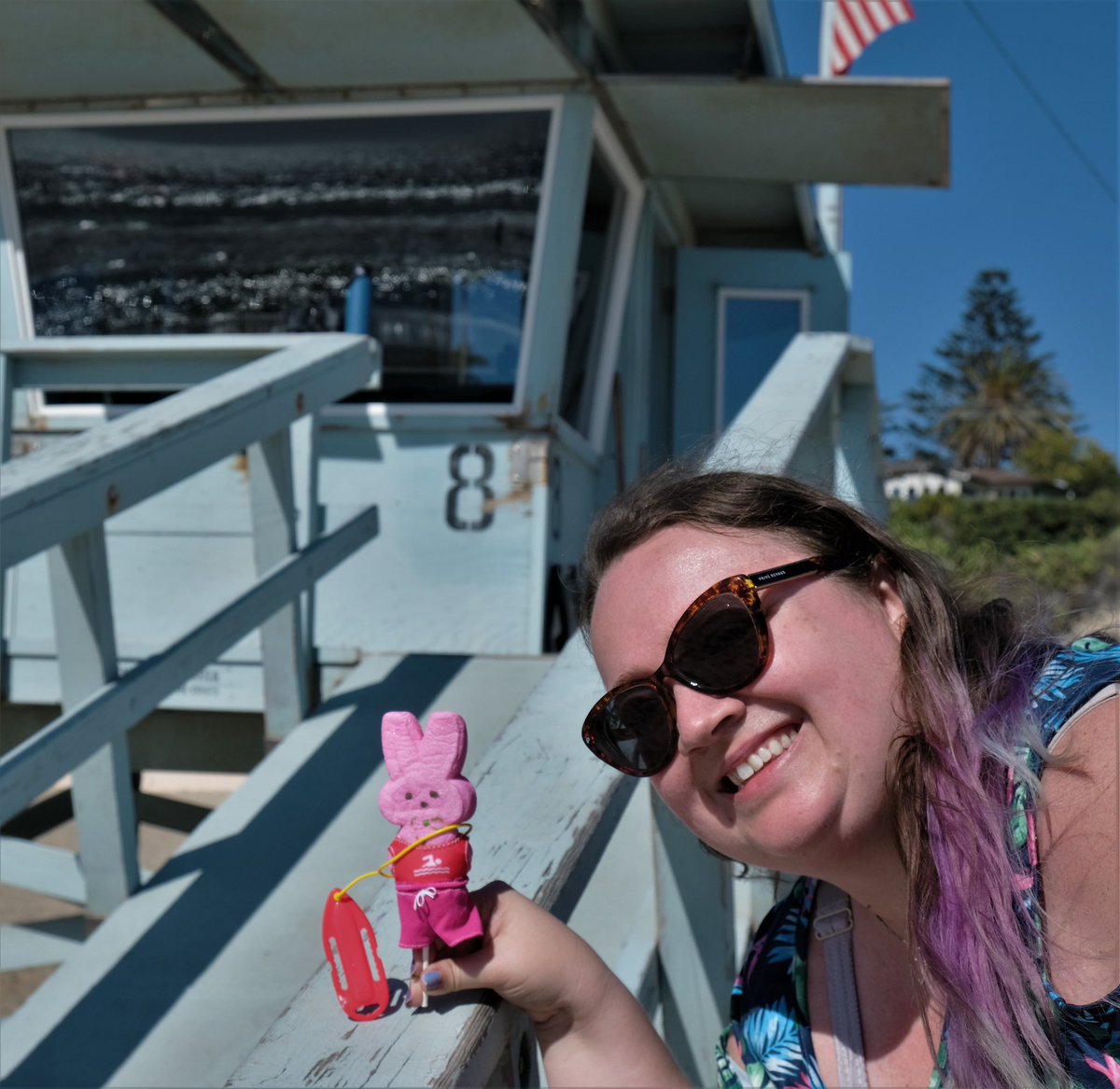 killioj's tweet photo. #hangingwithmypeeps at the beach! My favorite socially distant and safe activity! #PepsiSweepstakes #PEPSIxPEEPS @pepsi @PEEPSBrand https://t.co/QkSPjIcAoq