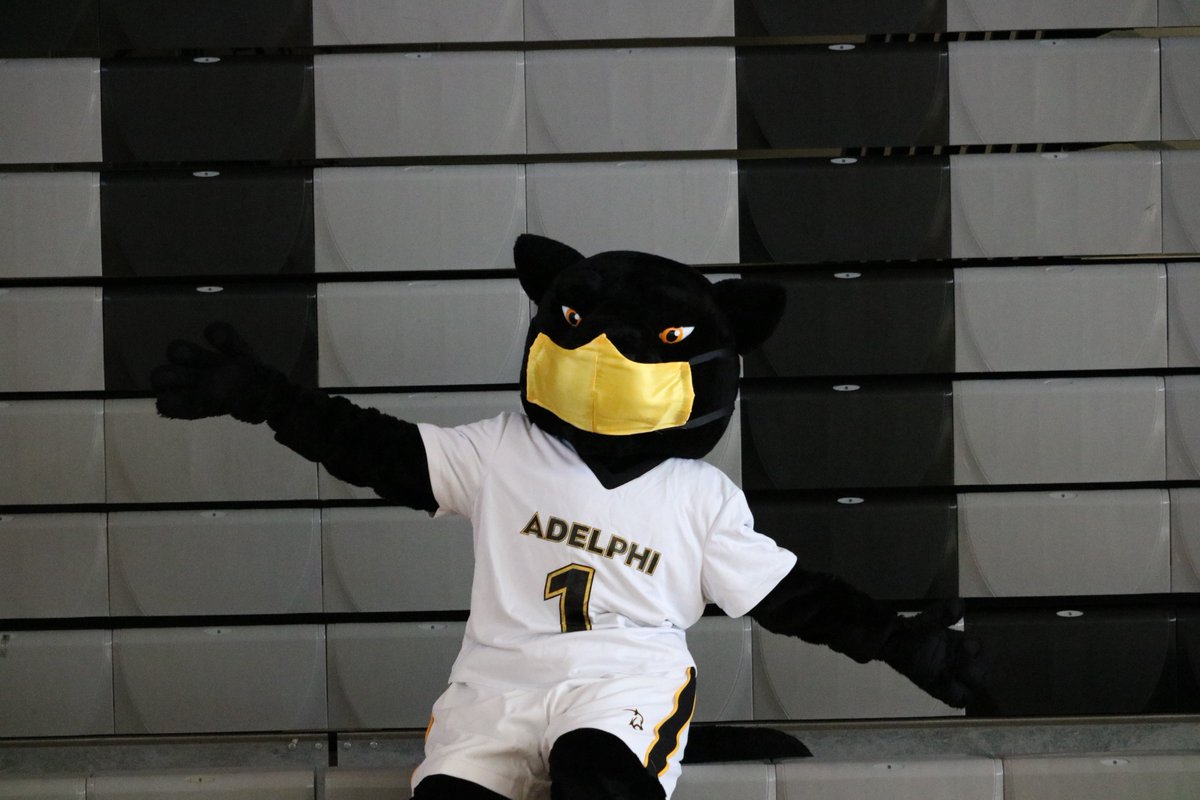 AdelphiU's tweet image. #MaskUpMonday: Mask up and stay safe like Paws! Why do you wear a mask?