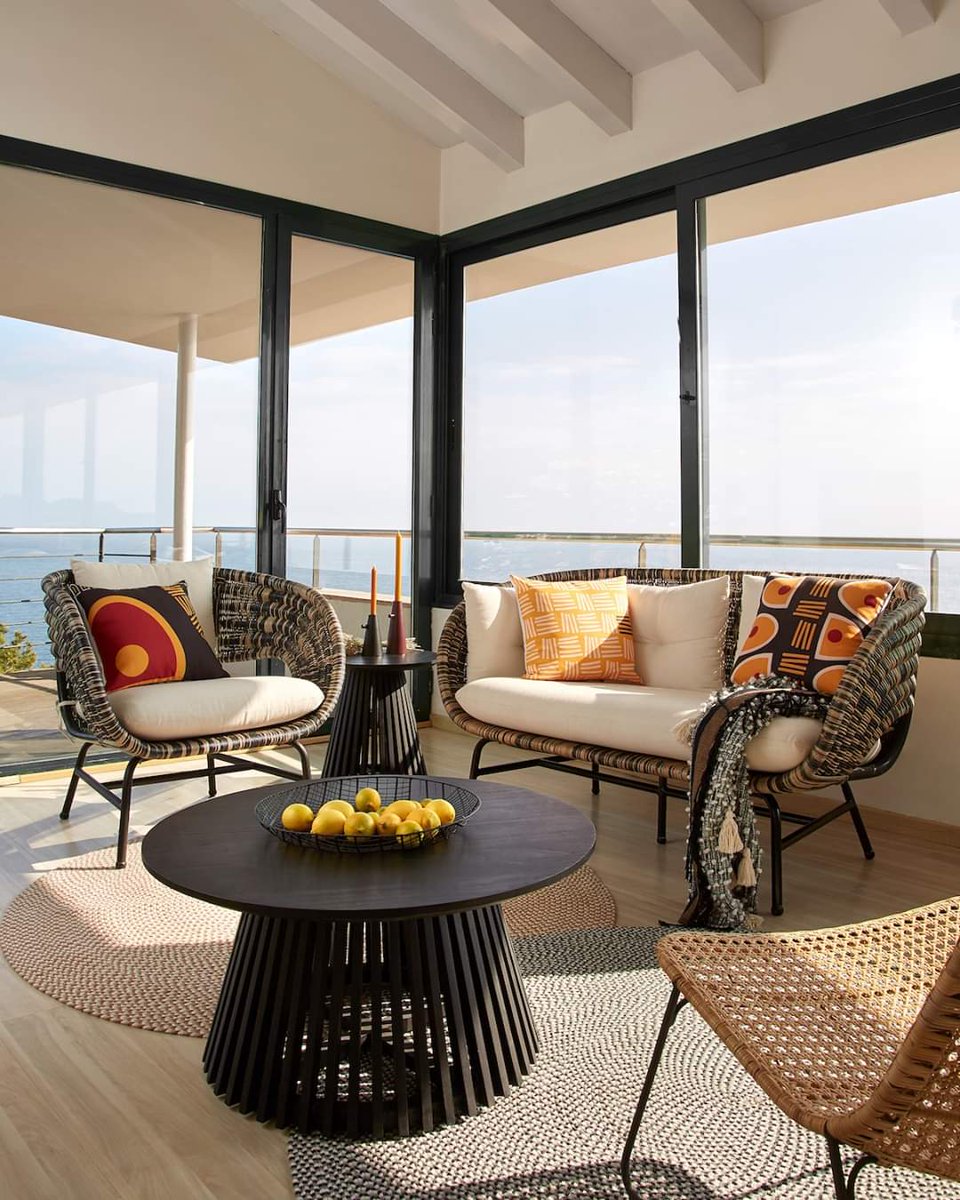 AnviMuebles's tweet photo. Nuestras fibras naturales hacen que tú espacio sea único.
#anvimuebles #casamoderna #casa #oficina #midcenturymodern #interiordesingners #architecture #luxury #luxuryfurniture
#interiorismo #deco #home #estilo #interior #decoracion #casamodelo #design #designer
#homesweethome https://t.co/Fap24BItyn