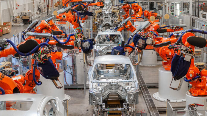 CarsInPakistan1's tweet photo. New cars expected to be launched in Pakistan by Sazgar Engineering Works Limited (SEWL). They are expected to release four new vehicles in Pakistan as well as distribute themselves all over the country.
#sazgar #Pakistan #vehiclesinPakistan #BAIC #carsinpakistan #carprices https://t.co/IRGFxFZrm8