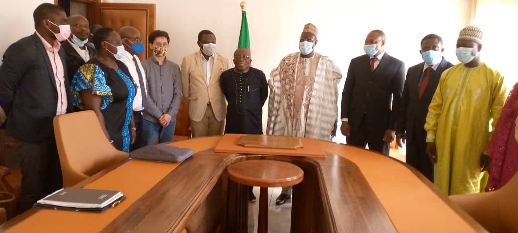 Séance de travail avec le ministre camerounais de la jeunesse et de l éducation civique ,en prélude a l atelier de lancement du programme <a href="/Archipel_eutf/">ARCHIPELAGO</a> ,cimar technopole. Co partenaires Minjec , agro pme. <a href="/SIAD_Asso93/">SIAD</a> .<a href="/SIADmidipy/">SIAD Occitanie</a>,cofides nord sud