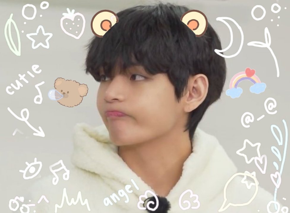 layoverbytaetae's tweet photo. we love you kim taehyung. we love you so much! https://t.co/Hkbts6vXMf