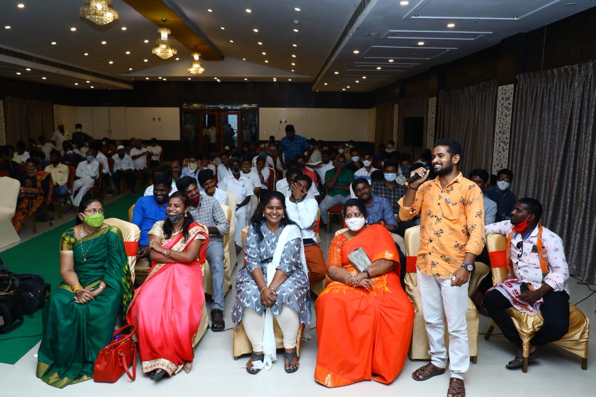 JanaSenaParty's tweet photo. JanaSena Party Tirupati Parliament Conference

Link: https://t.co/qw5grdZ8Nk https://t.co/r9MsdUky54