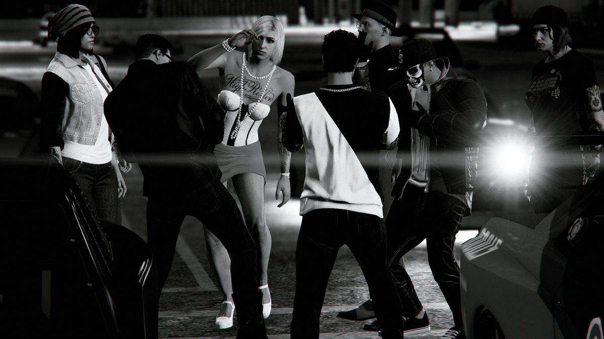 Beautiful evening with friends
Sport Cars Event hosted by <a href="/xMoKayDee/">MoKayDee (Moky)</a>
<a href="/ARTSSnapmatic/">The Hakuna Arts Club</a>
#RockstarGames
#GTAOnline