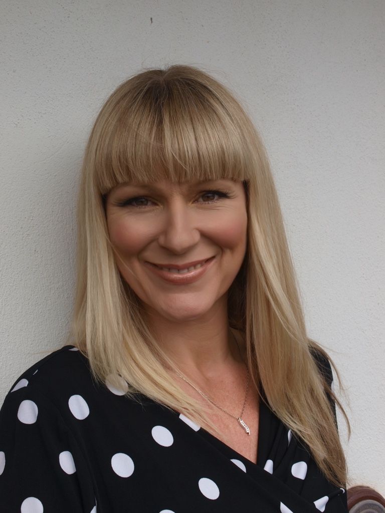 NutritionReach's tweet image. Ask a nutritionist anything nutrition. This is all about me and my heartfelt journey to become a nutritionist #about me #rawMe #ReachForNutrition #Honest #Brave #HeartOnMySleeve #FacebookLive #FacebookFeed #AllYouNeedToKnowAboutMe￼ #fromTheHeart buff.ly/3u0bzJP