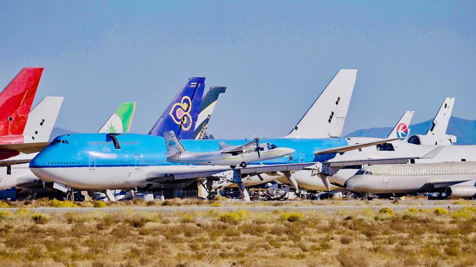The Citizen of the World taking off on the second to last test flight out of Mojave, California.  Have you every bet everything on your passion? Photo credit Jeremy Là Zelle and Kristin Gates #ZenMoment #Aviation #Peacepilot #PoleToPoleFlight #DeLaurentisFoundation .org