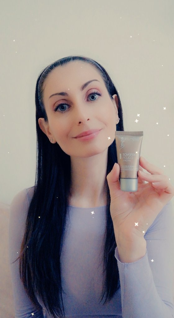 LadyLienEnore's tweet photo. @BionikeSpain @bionike #bionike #defencecolore #fondotinta @LadyLienEnore #ladylienenore #influencer #testimonial #promoter #adv #blogger #writer #italy https://t.co/iOlSxG37zv