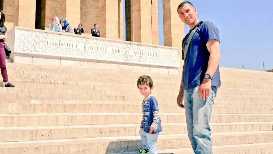 atam_iz_inde's tweet photo. @shtalperkocaman 🇹🇷☆☆☆🇹🇷
Kahramanlığınla, #kocaman yüreğinle, vatan #sevginle koruyup, yaşattığın ve büyük #mirasın olarak asil #milletine emanet ettiğin #Türkiye Cumhuriyeti Devleti'nin yılmaz bekçileriyiz.
KOCA YÜREKLİ KOMUTAN
#ŞehitYüzbaşıAlperKOCAMAN https://t.co/6W9u9bVWEd