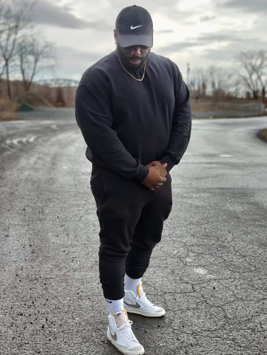 Spaz730's tweet photo. Cloudy Days Don’t Stop Sht, I’m always on Go 💪🏿💪🏿💪🏿💯💯💯 https://t.co/ycZ1b8JZzJ