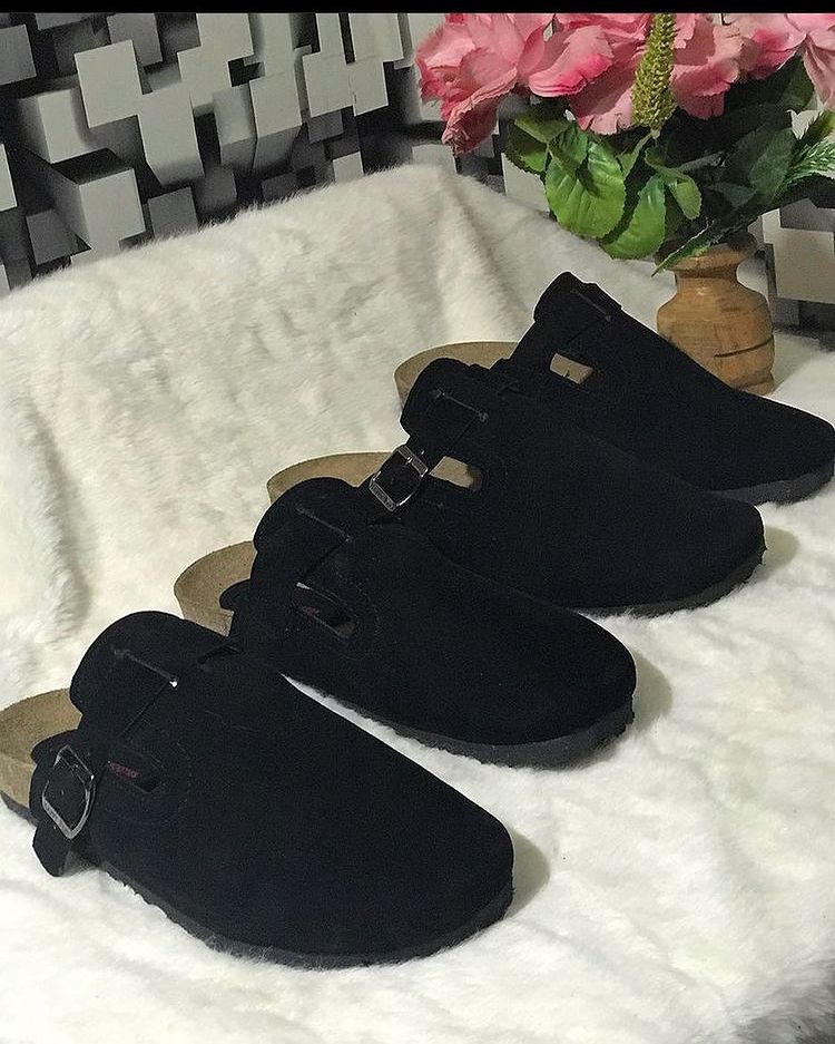 Sportive23ng's tweet photo. I beg you in the name of GOD don't pass without retweeting my hustle 

Handmade shoes 
Available only on pre order 
Price 7k
Nationwide delivery 
Dm or call 08103341630

Wikipedia Kano Osinbajo #sheyishay "600k twitter ninjas" Visa "Femi Adesina" #Zugacoin https://t.co/WI3d8jwtE0