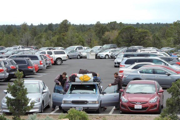 GrandCanyonNPS's tweet photo. Visiting Grand Canyon during spring break, or this summer? Parking can be difficult! Be sure to research where you can (And can't) park on our website, and take a picture of where you park so you can find it at the end of the day (Trust us—it works!). https://t.co/0UK9G2C3wY https://t.co/YAP6Hso6pP