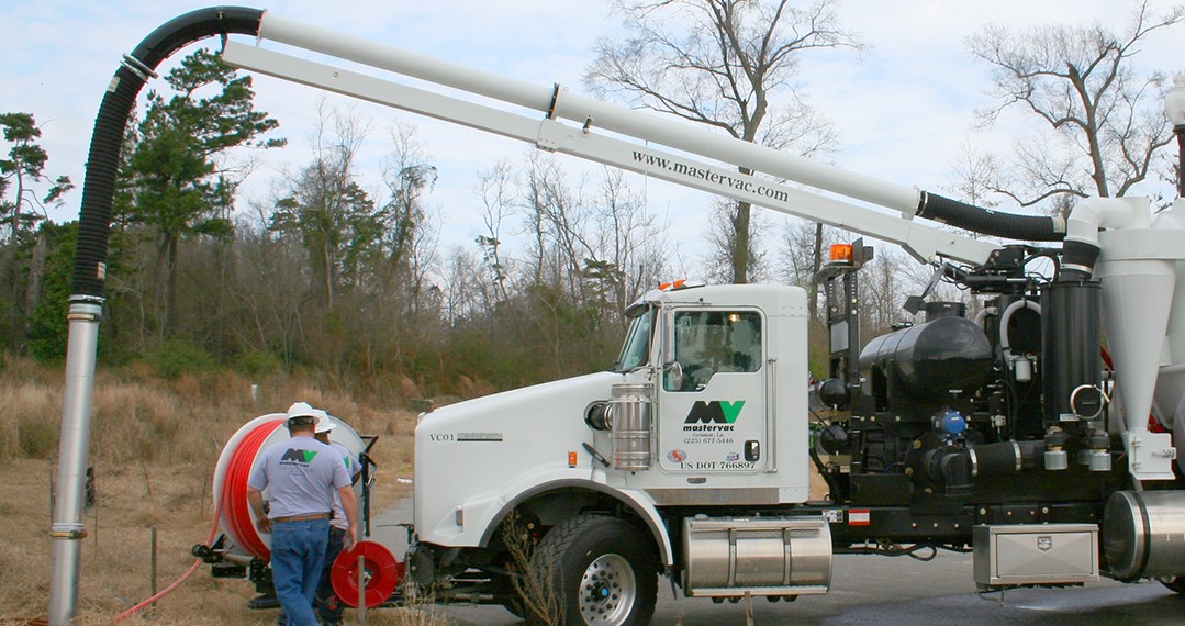 mastervac1998's tweet photo. Serving the Gulf Coast region with #vacuum services, #hydro blasting #excavation, #chemical cleaning, tank cleaning/washing, container rentals. well-trained, experienced staff. #oilandgas #permian #oil #trucks Call us at 225-677-5446 https://t.co/jScZNxgs2L https://t.co/5NYMNgAW6w