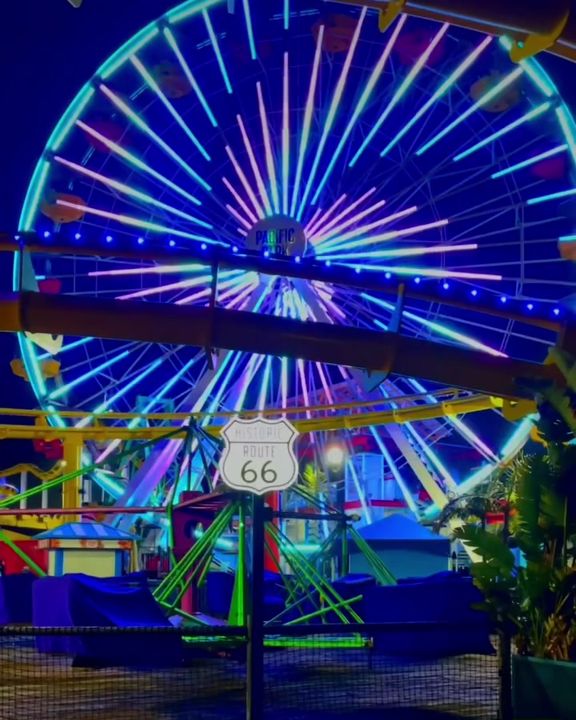 ZrmFitness's tweet image. Santa Monica Pier at Night  #santamonica #santamonica #losangeles #california #fitness #zrmfitness #lights #sunsethttps://www.facebook.com/zrmfitness/videos/238196161359693/