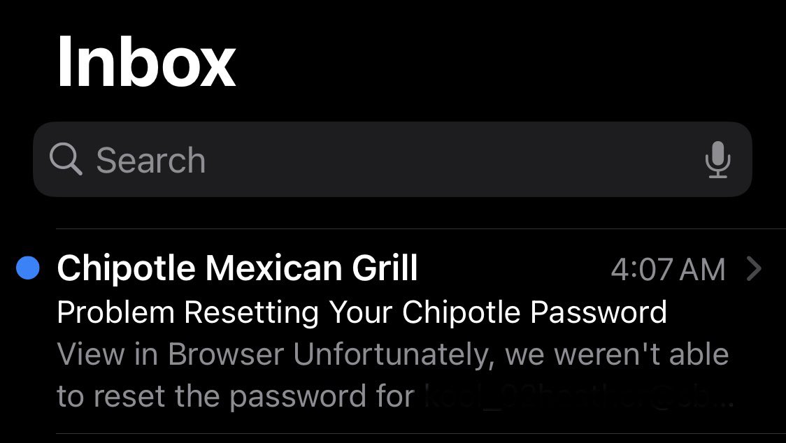 HeythurG's tweet photo. Who is trying to hack into my Chipotle? 😤 https://t.co/GFicAASmBU