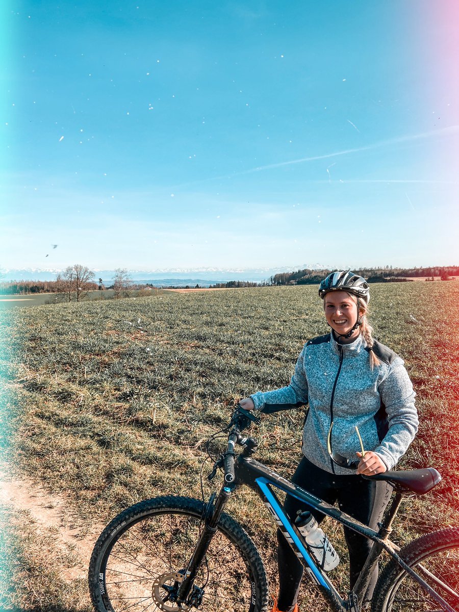 Michelle Halder tweet media