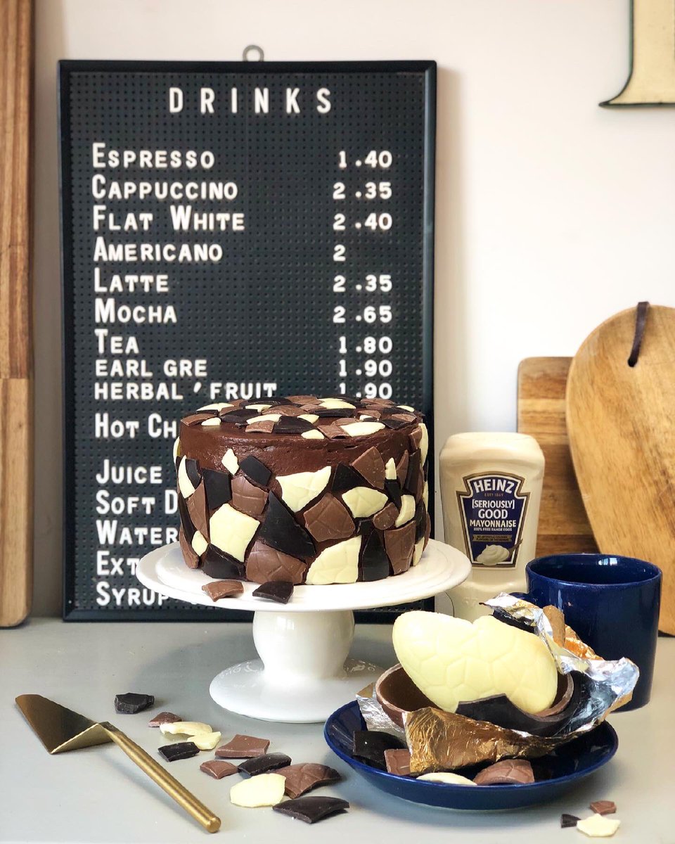 frances_quinn's tweet photo. Introducing my chocolate mosaic cake, complete with easter eggs AND @HeinzUK Seriously Good Mayonnaise! Created especially for #HeinzSeriouslyGoodEaster campaign together with the wonderful @lilyvanillicake whose recipe can be found here https://t.co/GxAJI2jwme https://t.co/lYNHvtFvN7