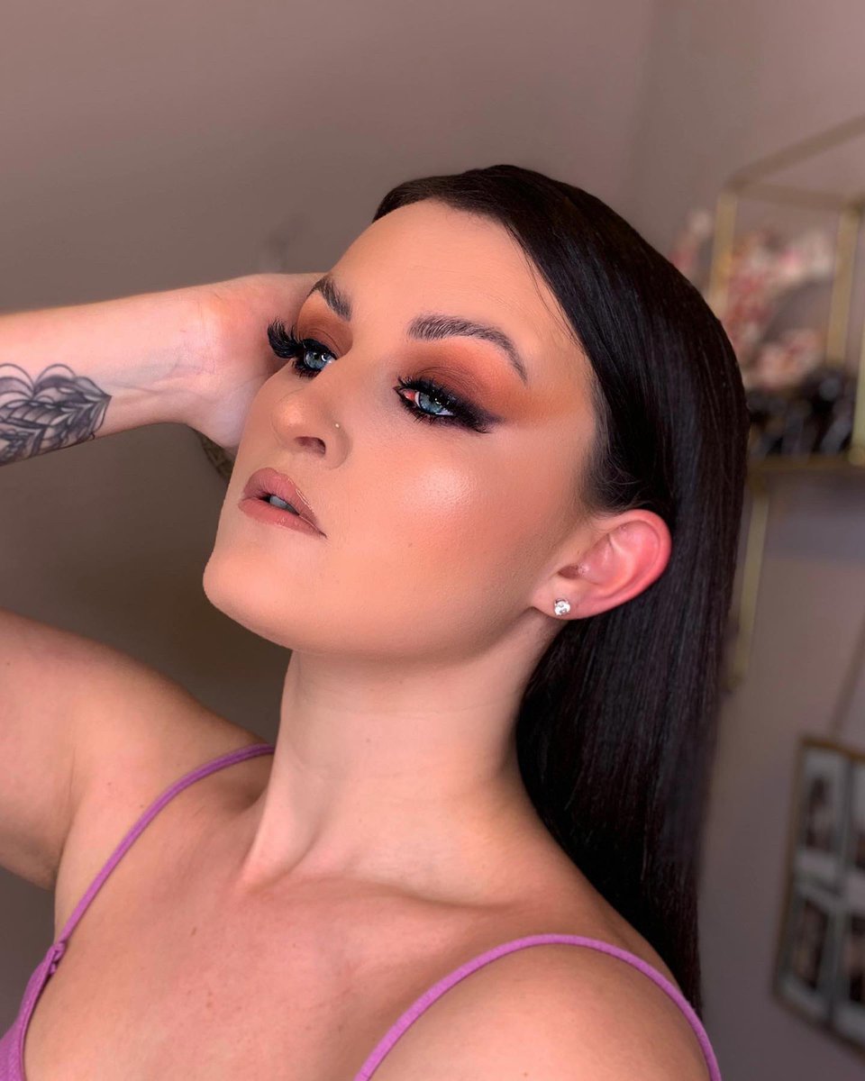 shadesofjay_mua's tweet image. 48/100 #100daysofmakeupchallenge