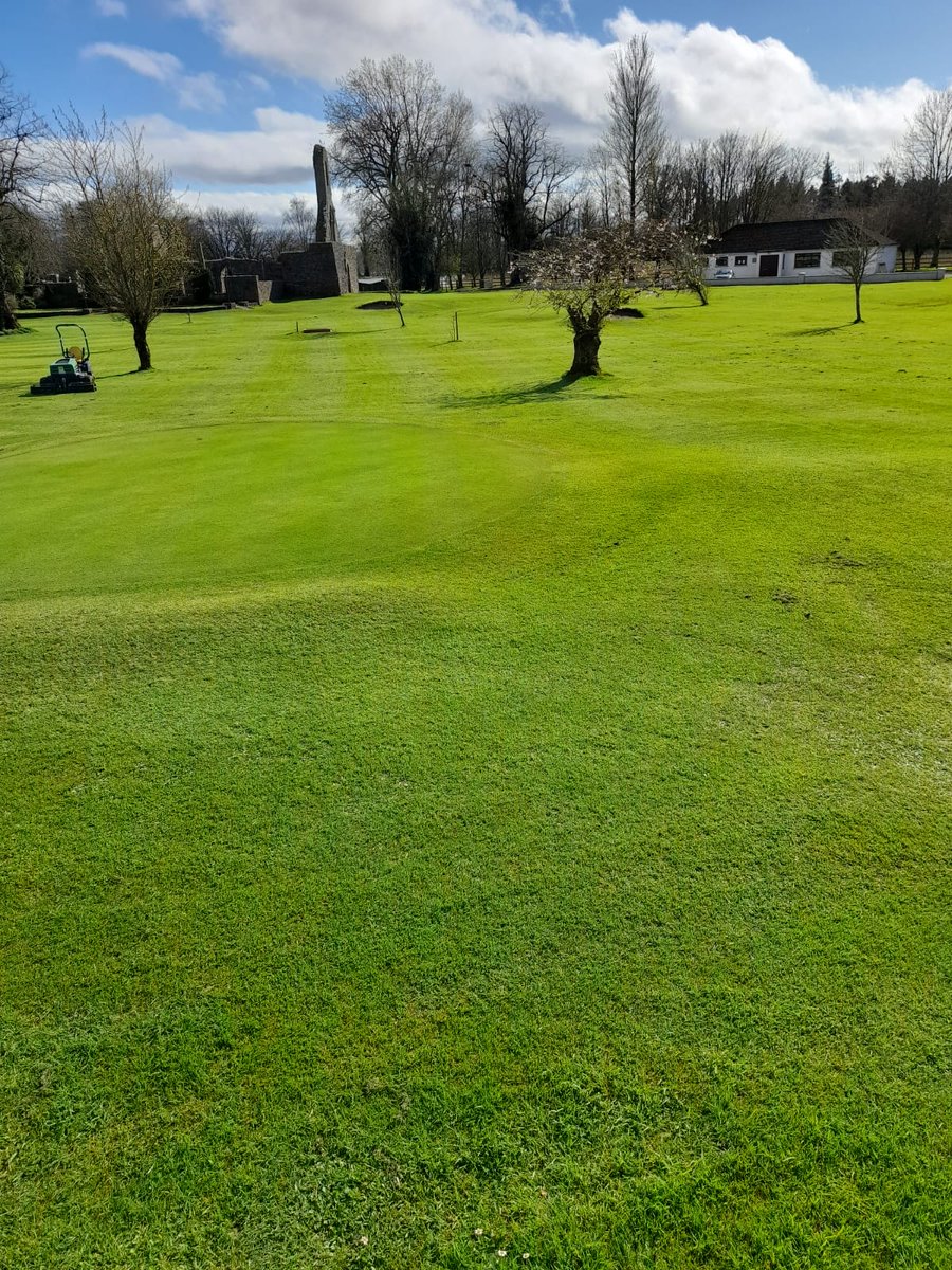 Great day for some cutting, fairway now is looking great as we continue to prep for opening. Hopefully won't be long now #golfisback #golfireland #lockdowneasing #lockdown2021 #greenkeeping #MondayMotivation #GoodVibes