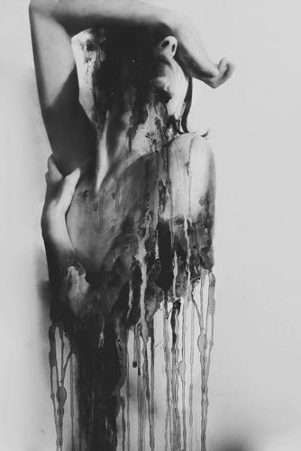 Peppe2379's tweet image. &quot;Che ti amo,
Che ti aspetto,
Che ti amo e ti aspetto 
Non in un letto,
Ma in un mondo perfetto
Cullati dal vento&quot;
✍️Peps
#PoesiePerLaSera
#VentagliDiParole 
🎨Da Pinterest