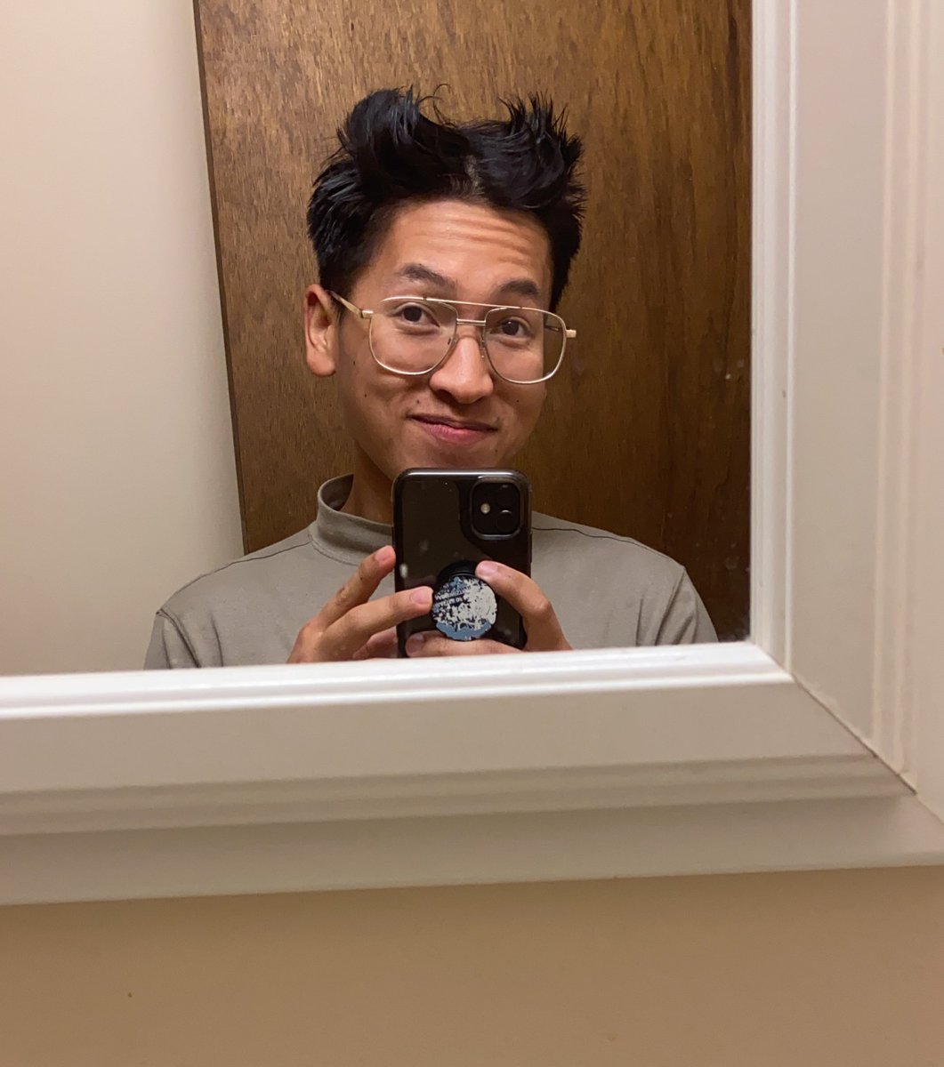 bobbytle's tweet photo. Watches @LilNasX music video once... 😉 https://t.co/Iqr6CfY4Zz