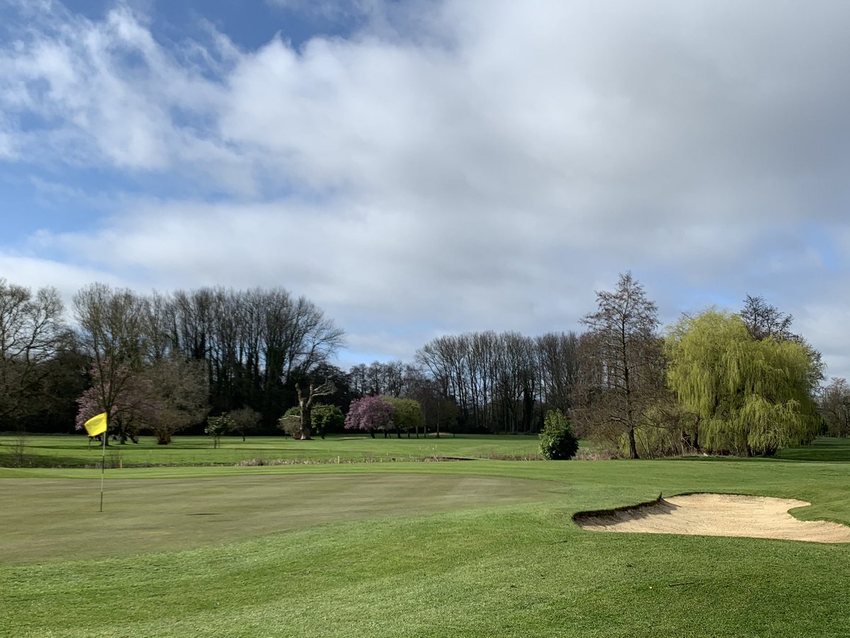 How good was it to be back out on one of these today.... 😀🏌️⛳️☀️. The sun even showed its face to make it even better..