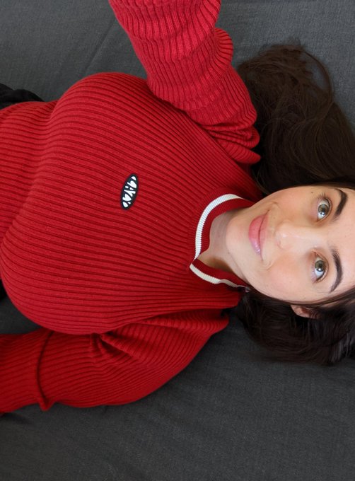 might do some solo ranked apex later cause i hate myself hehehe  https://t.co/d4mxo3Ehpa https://t.c