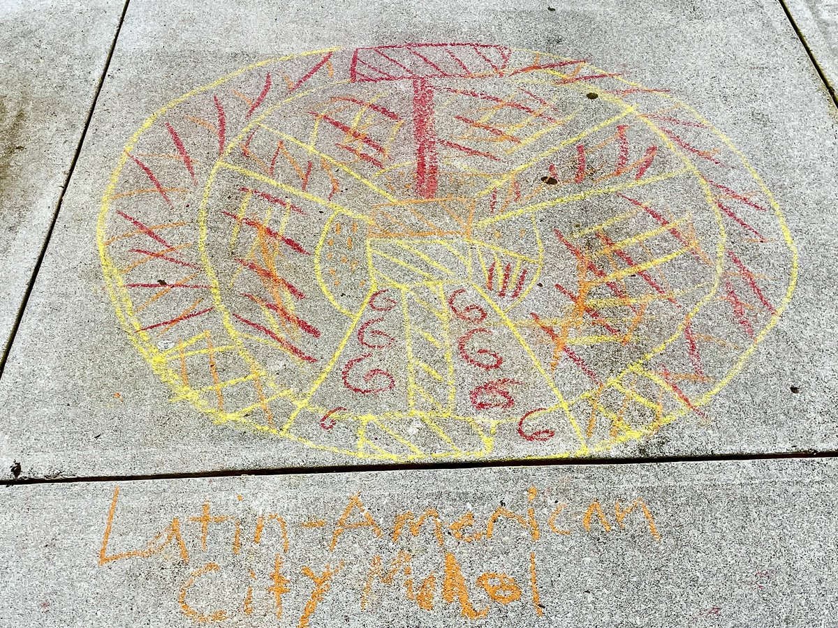 WestAshley_HS's tweet photo. Students in Ms. North’s AP Human Geography classes have been studying how geographers look at settlement patterns and land use in cities around the world. They took to the pavement earlier today to apply what they’ve learned by sketching a variety of 2D models. #ThisIsWestAshley https://t.co/D5PLOIFB7q