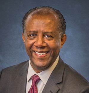 Councilmember <a href="/CMDanStrauss/">Councilmember Dan Strauss</a> and his Council colleagues signed a proclamation recognizing Samuel Assefa, the outgoing Director of <a href="/SeattleOPCD/">Seattle Office of Planning & Community Development</a>. Director Assefa, a recognized leader in urban planning, will be greatly missed.

council.seattle.gov/2021/03/29/cou…