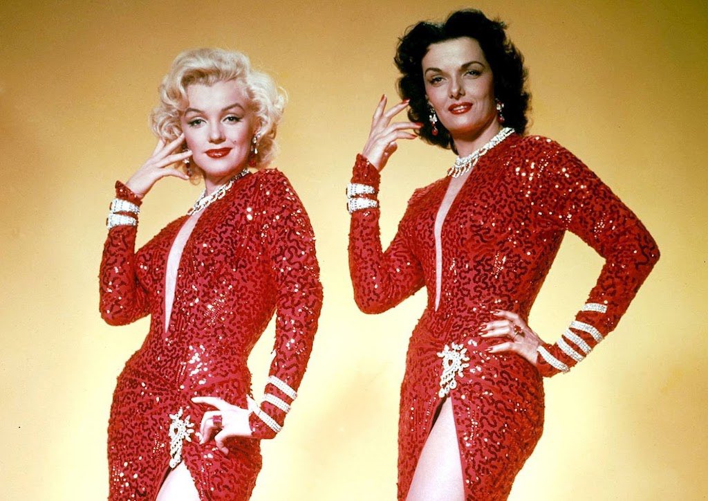 IngridMaeMusic's tweet photo. Happy Tuesday #dressenvy #hollywoodglam #thevibe https://t.co/T1tbuULLTx