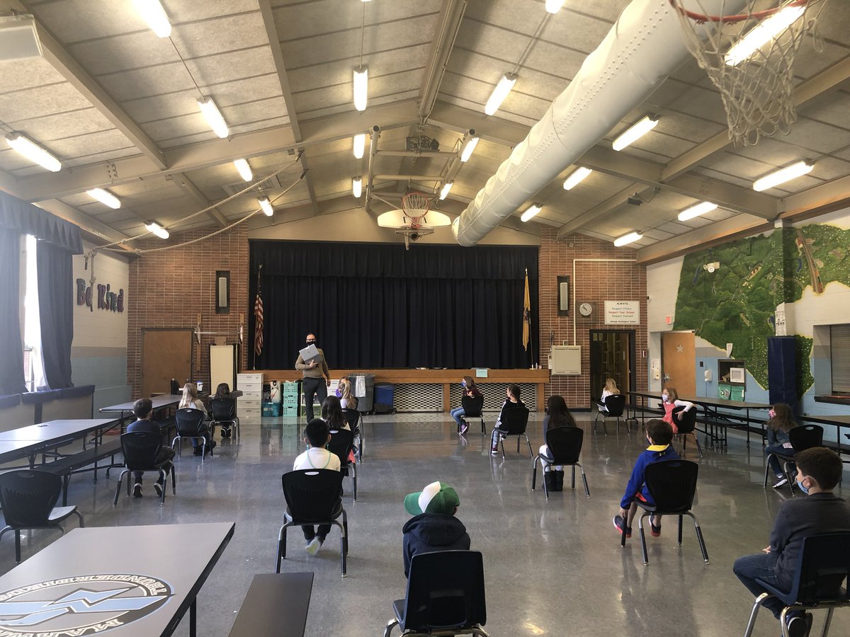 It was a joy to see our classrooms filled again with the combination of our AM and PM cohorts for Phase II of instruction!  Our teachers and our students are truly remarkable! #bettertogether #MahwahConnects <a href="/mahwahschools/">Mahwah Public Schools</a> <a href="/DrDeTuro/">Michael DeTuro, Ed.D.</a> <a href="/MahwahGW/">George Washington School, Mahwah NJ</a>