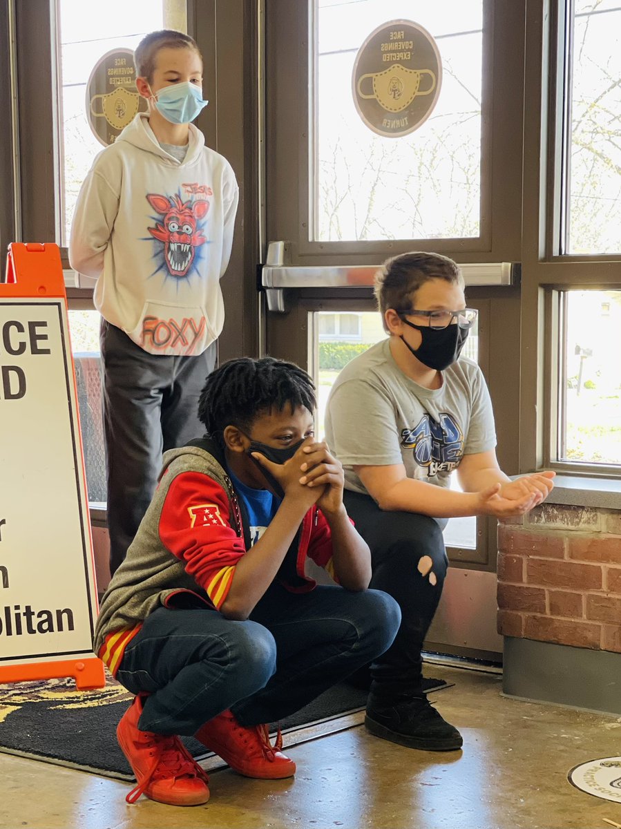 cassierosenix's tweet photo. Bridge testing today...tense &amp; stressful &amp; loud &amp; exciting! 

#TMStrength #turner202strong #STEM #Ksedchat @miss_silverman5 https://t.co/sO0eX3O2bo