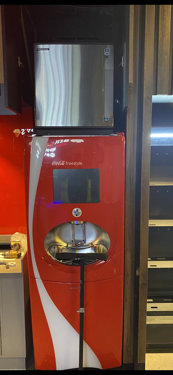 icemanfridge's tweet photo. @icemanfridge with a nice installation this morning. Self service equipment for a new cinema complex in Glasgow #cokewithice #iceman #hoshizaki https://t.co/bn6Y0kauXl